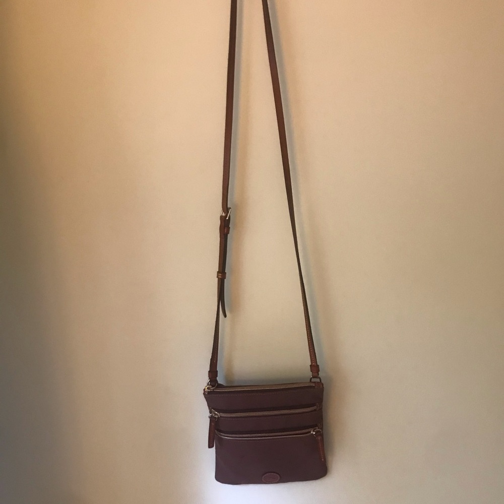 ✨COGNAC DB CROSSBODY BAG✨